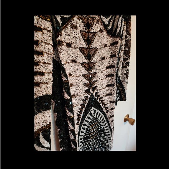 Lara Design Stunning Formal Sequin Midi Dress - BNWT Size 12 - Picture 7 of 9